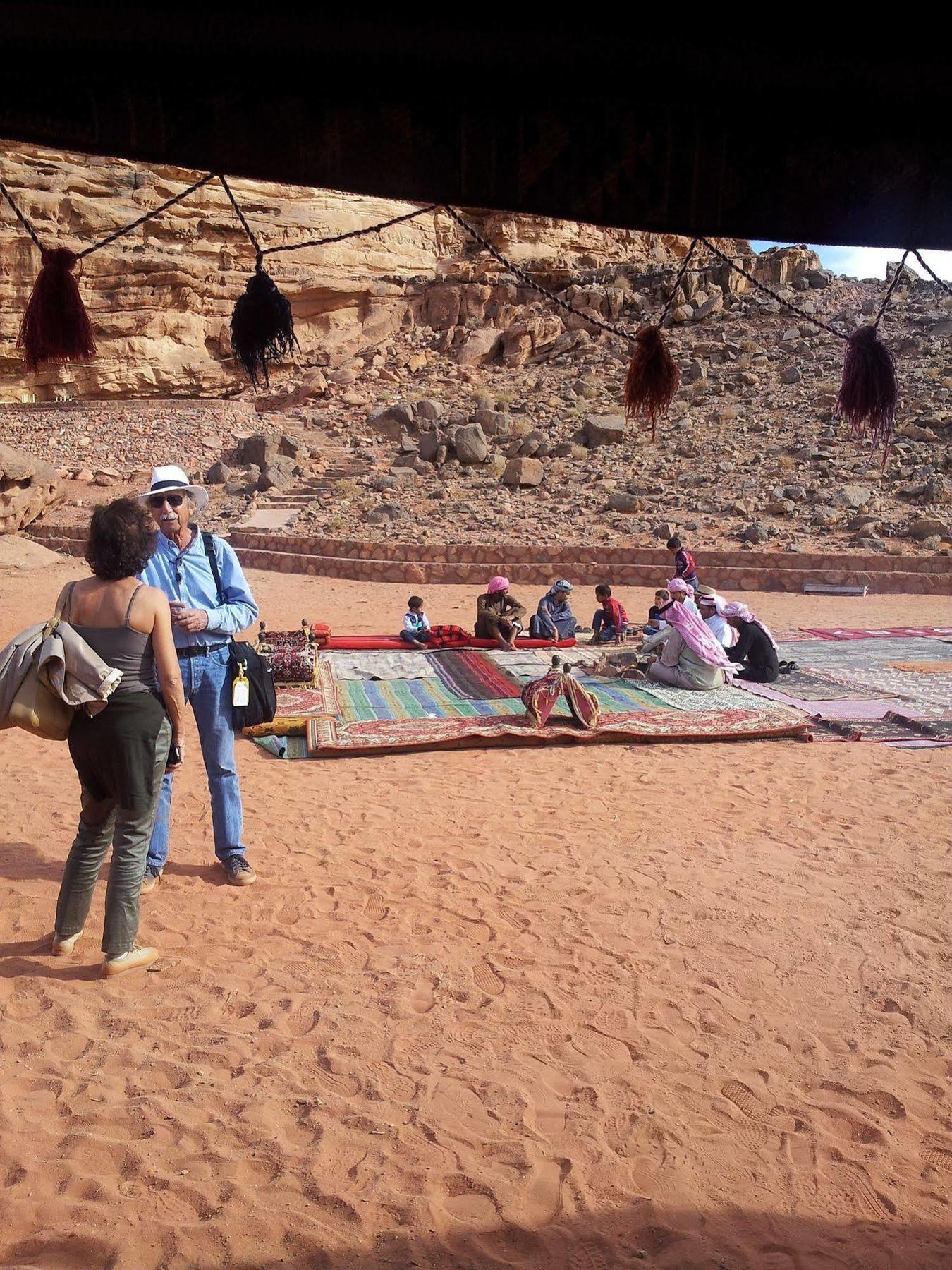 Wadi Rum Caravan Camp Экстерьер фото